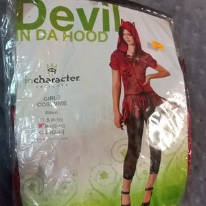 Teen costume devil